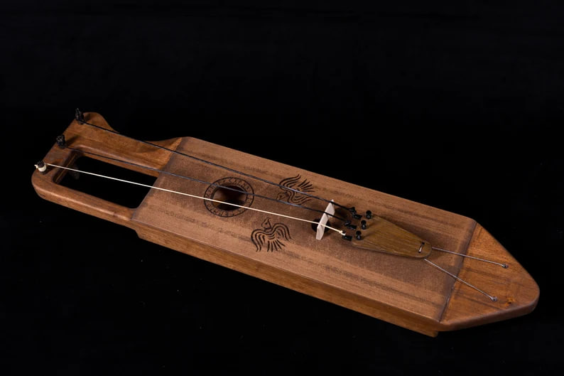 Jouhikko "Huginn and Muninn"