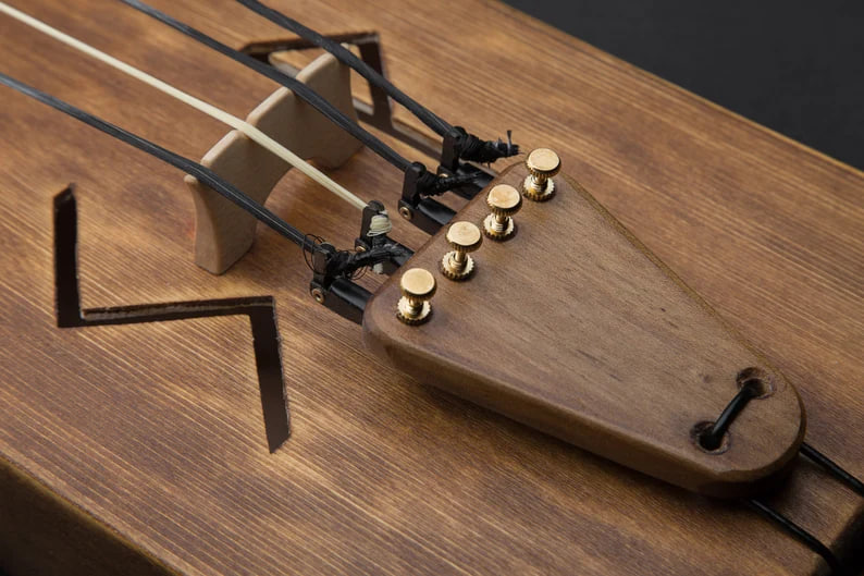 Tagelharpa/Talharpa bowed lyre - Image 4