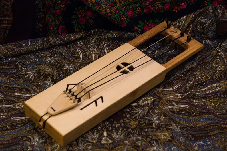 Tagelharpa/Talharpa bowed lyre