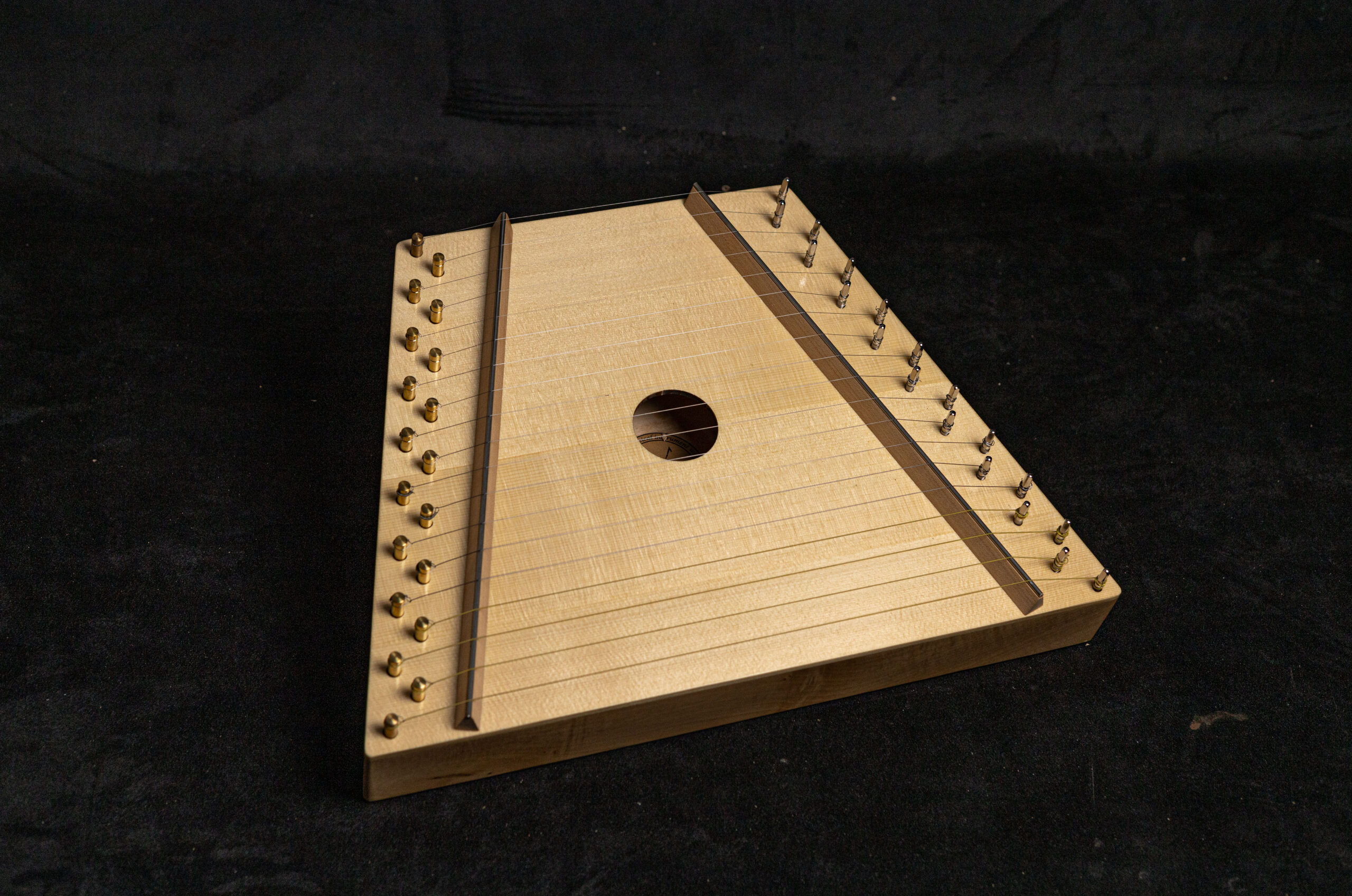 Ducimer 19 strings / Gusli / Psaltery