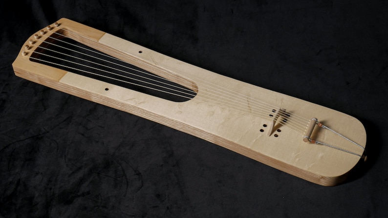 Trossingen lyre 7 strings