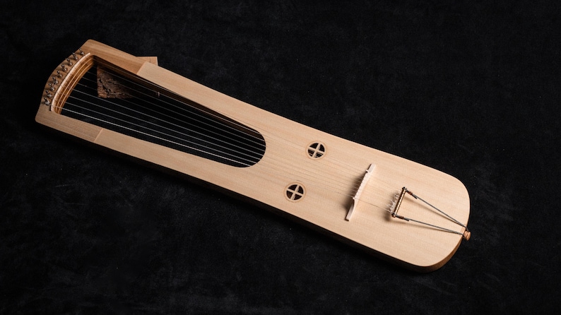 Trossingen lyre 9 strings