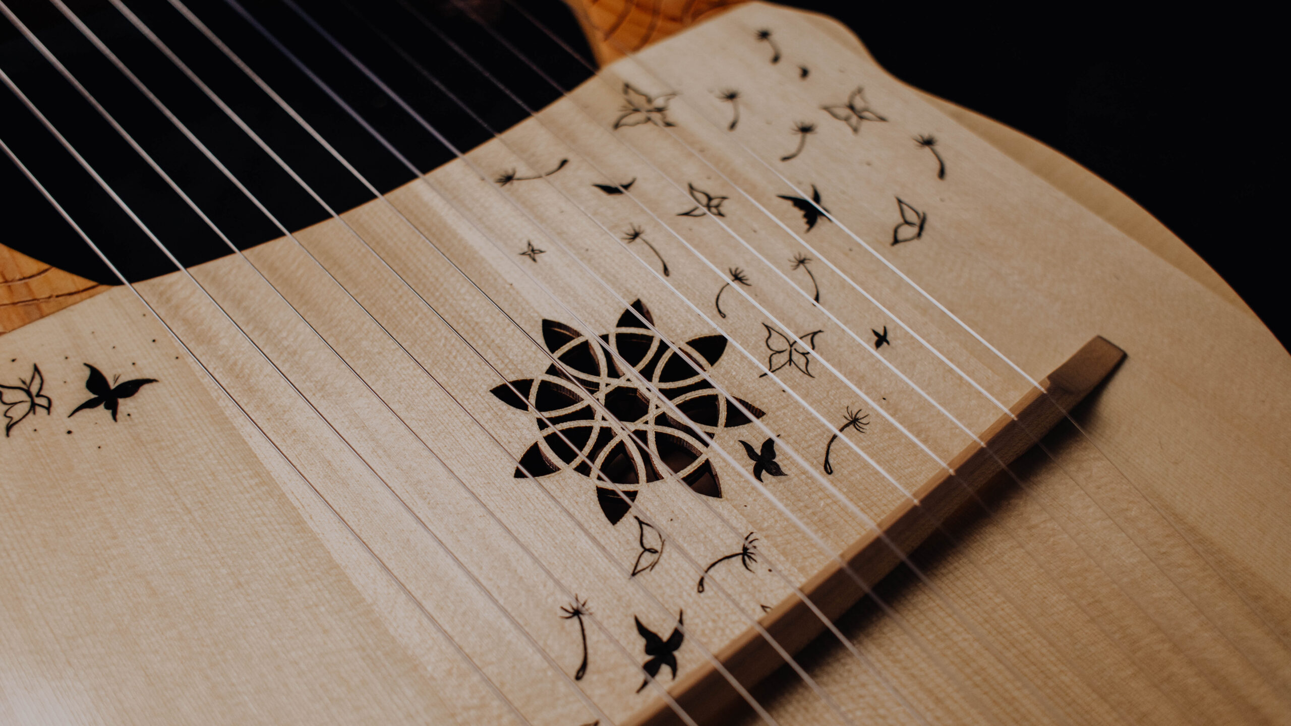 13 strings "Lyre of Wind" - Image 2