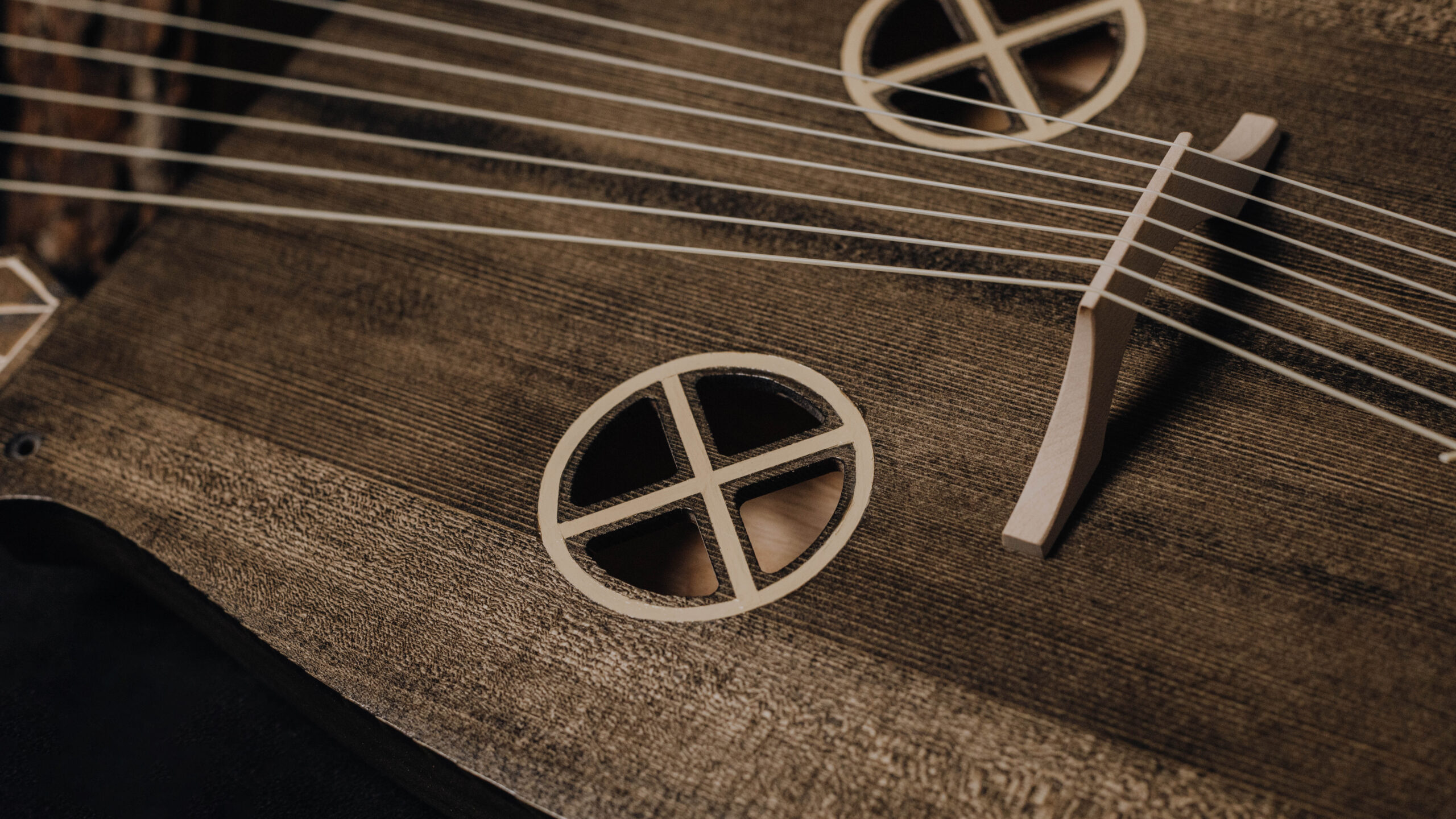 Kravik lyre black - Image 5