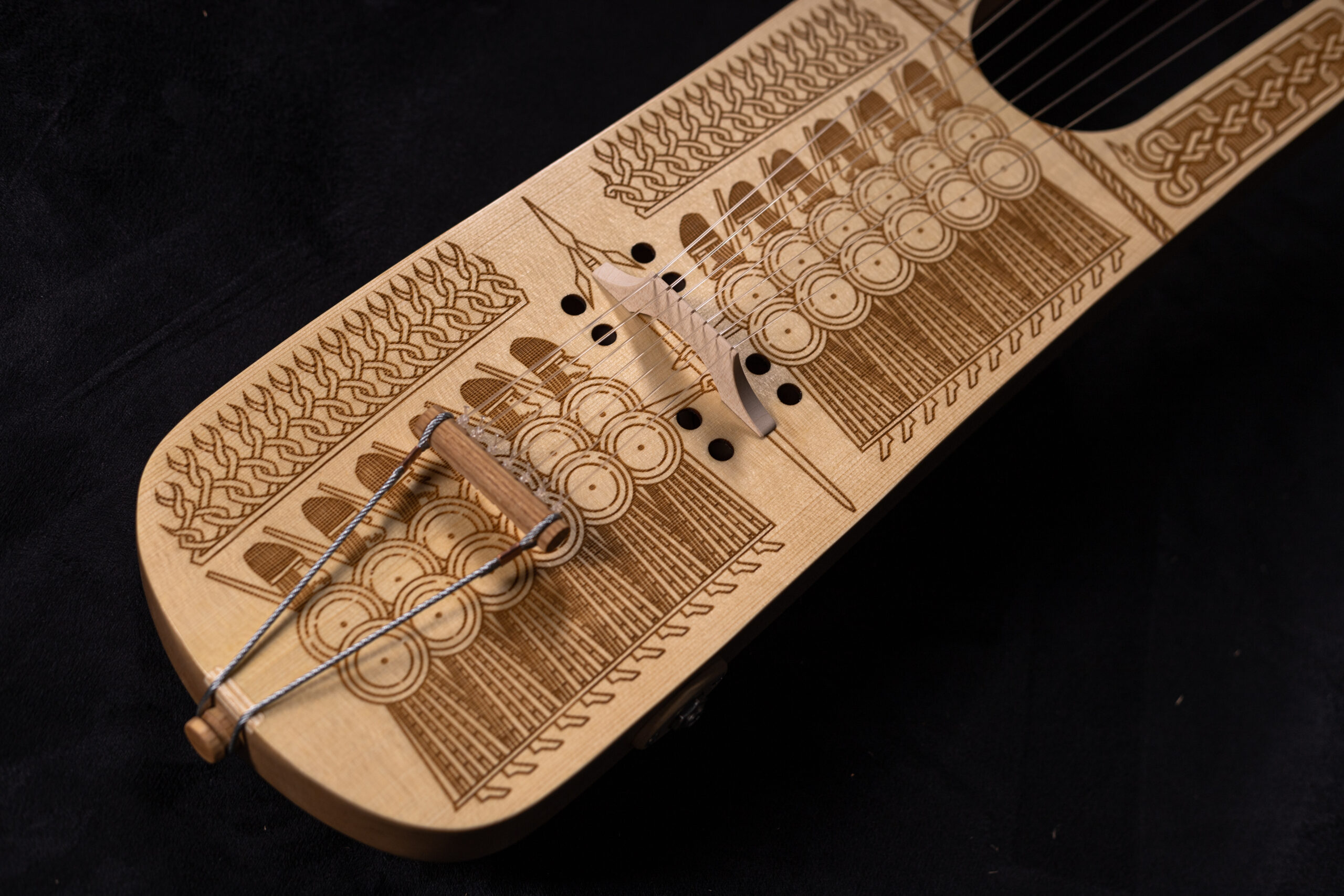 Trossingen lyre full reconstruction - Image 5