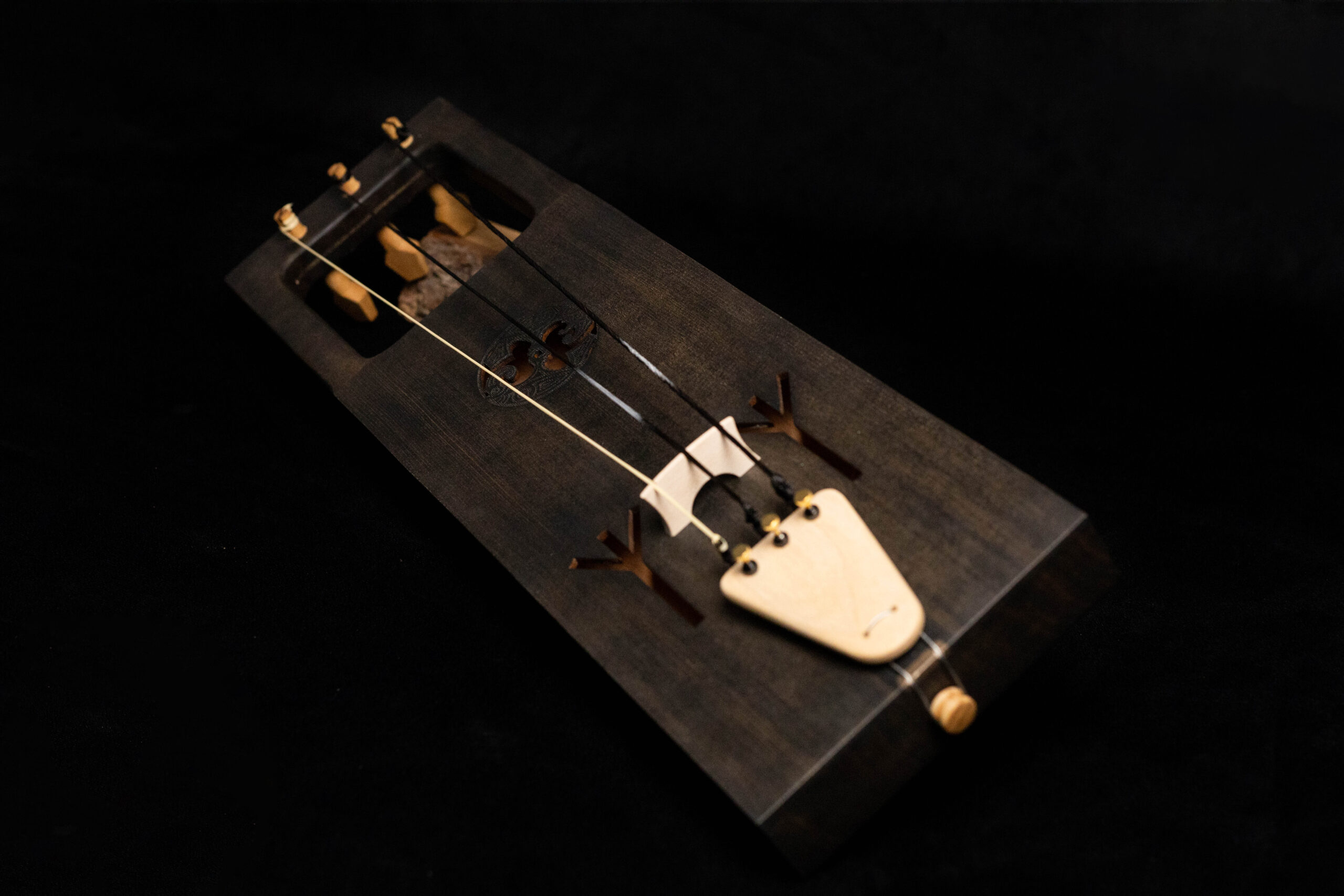 Tagelharpa / Talharpa "Huginn and Muninn" - Image 6