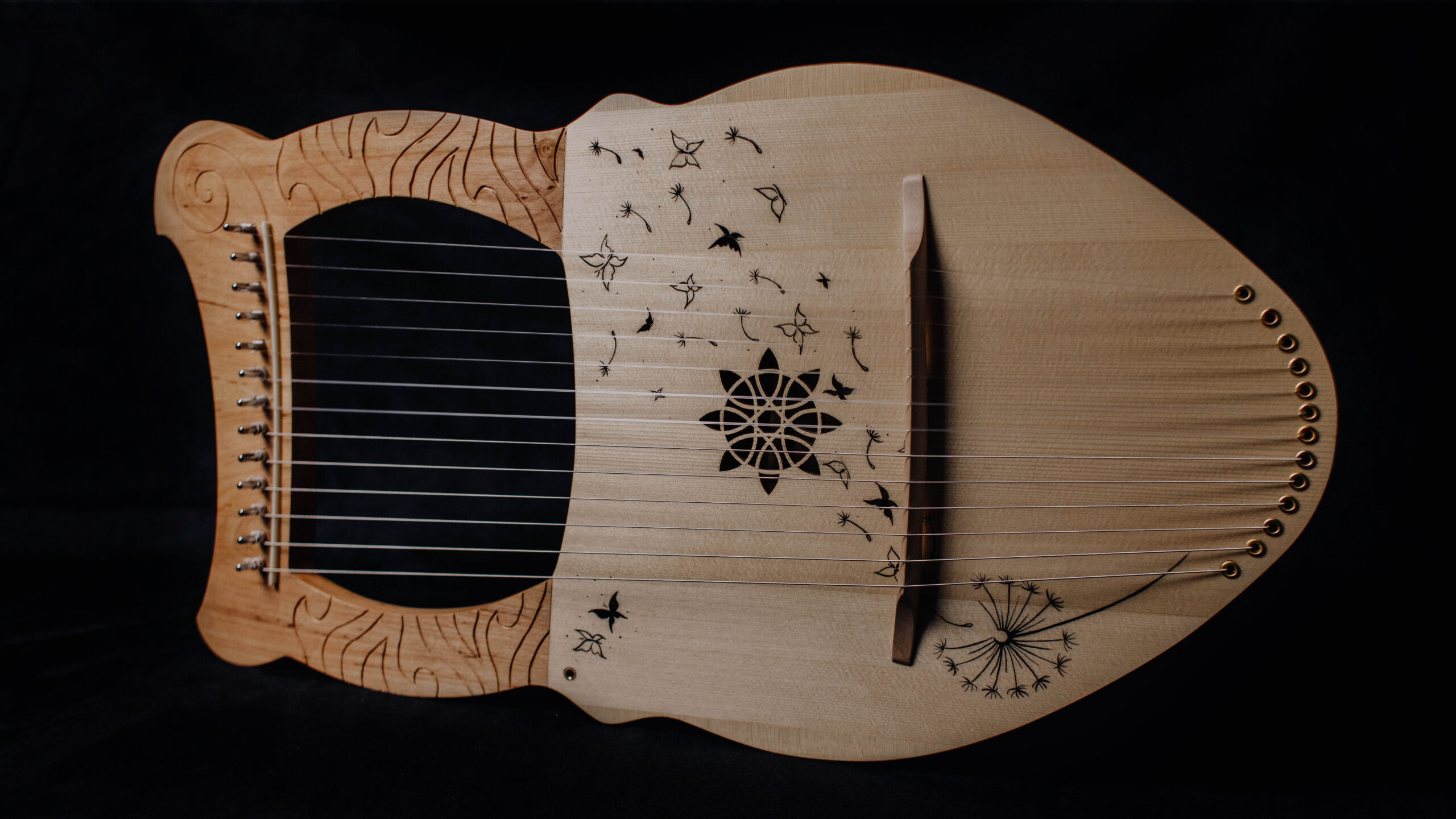 13 strings "Lyre of Wind" - Image 9