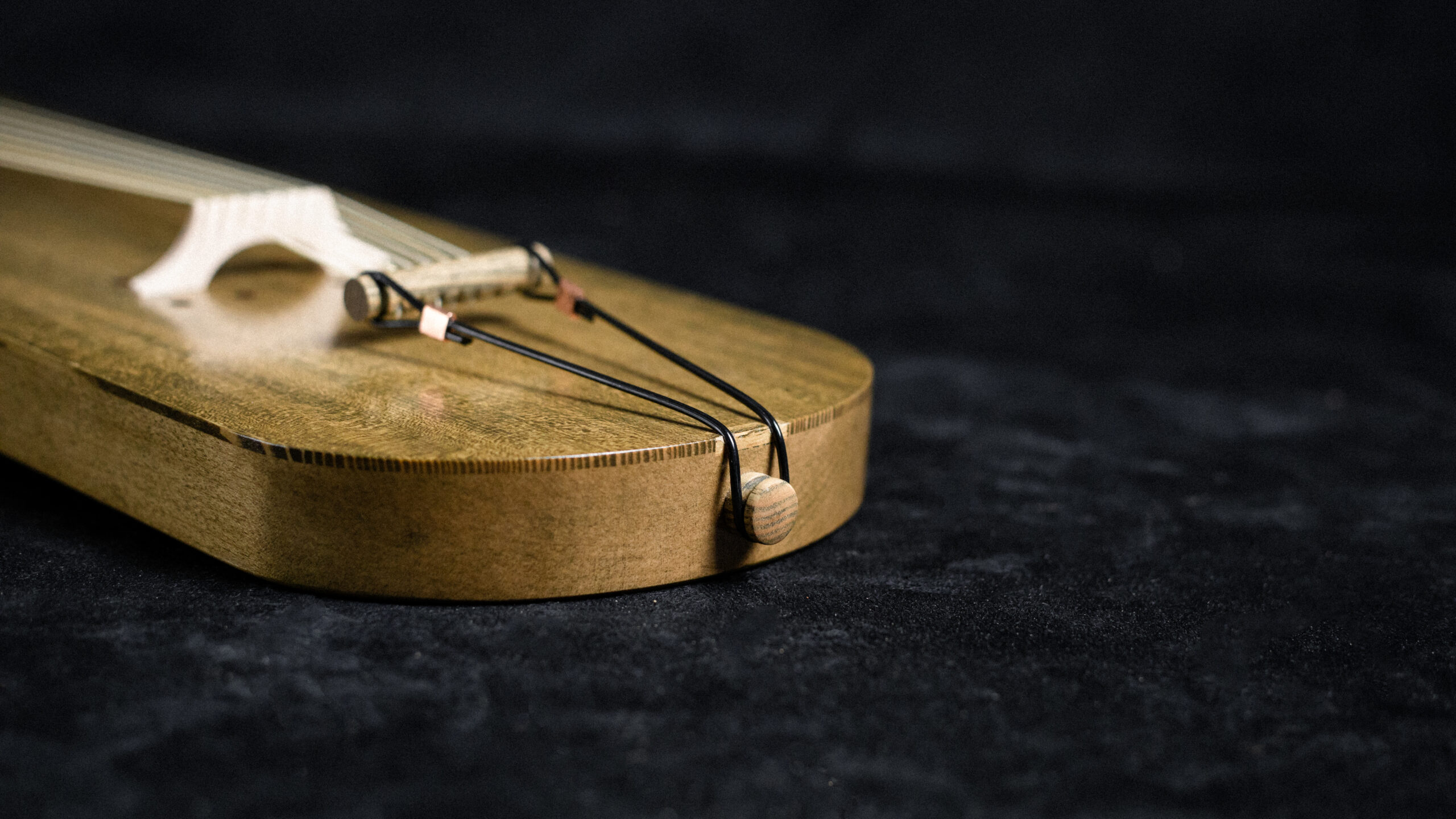 Sutton Hoo lyre Green - Image 7