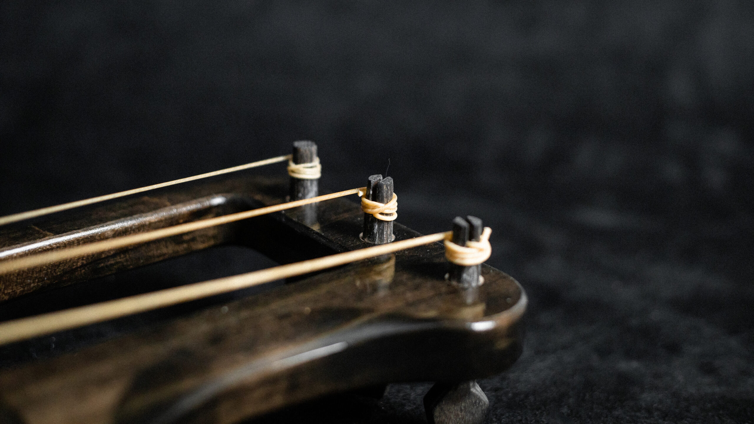 Jouhikko "Fathers Stone" Black - Image 9