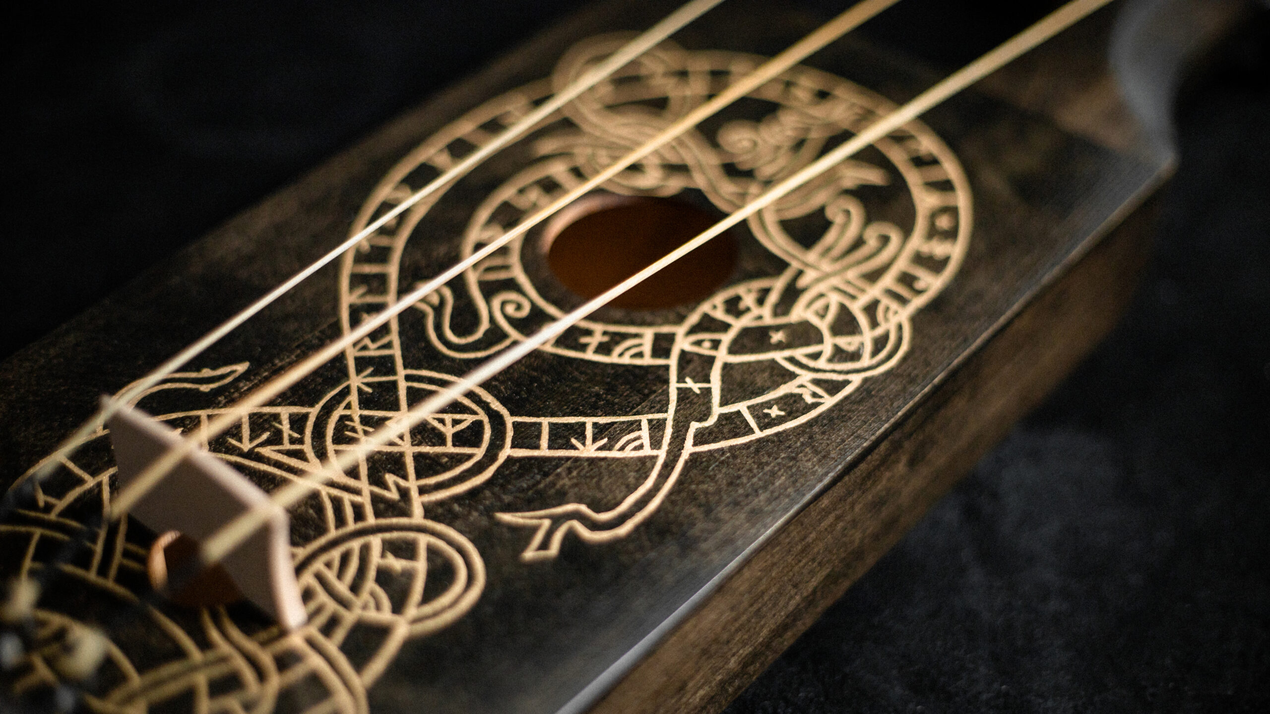 Jouhikko "Fathers Stone" Black - Image 3