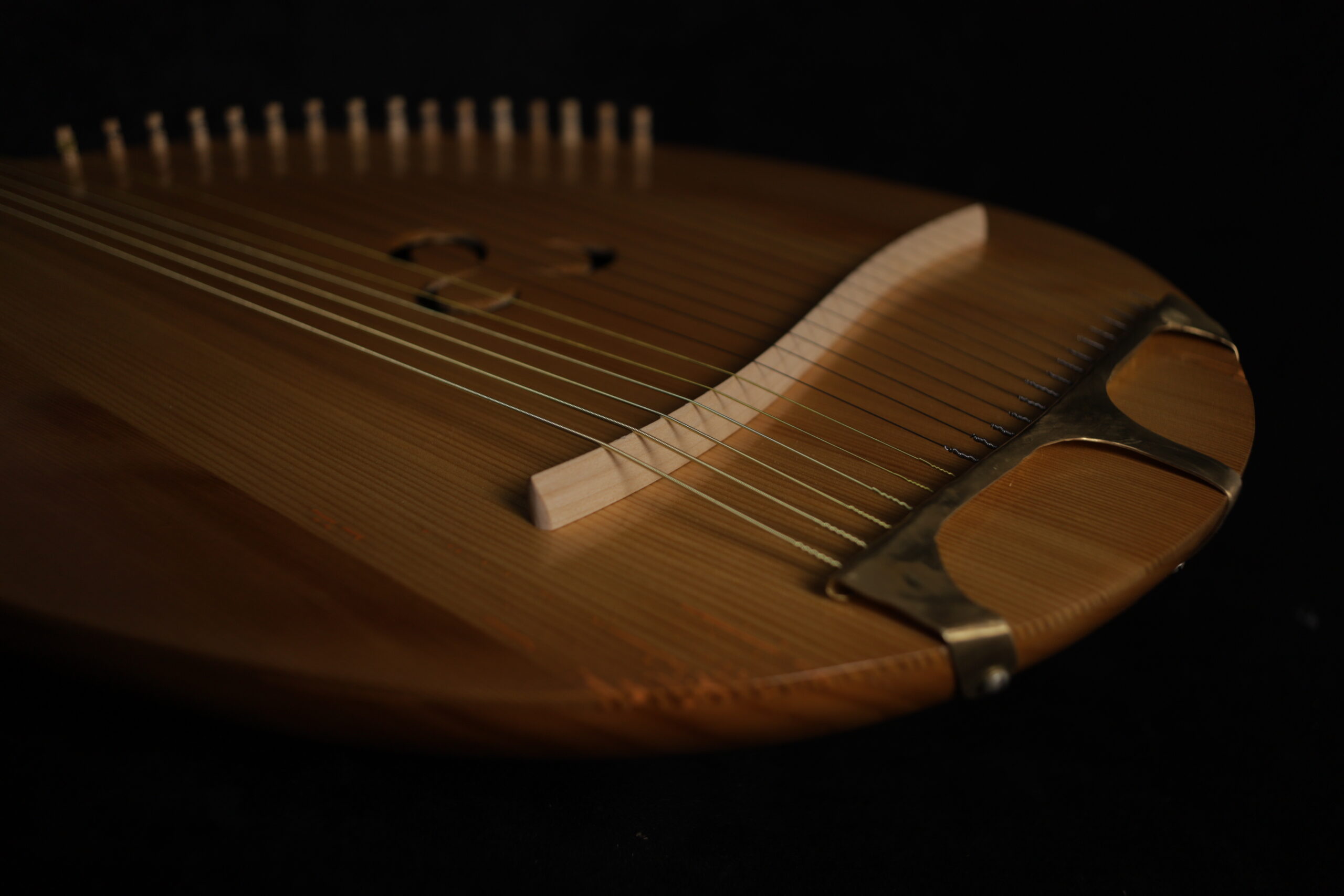 Bandura Ukrainian Traditional Folk Musical Instrument - Image 9