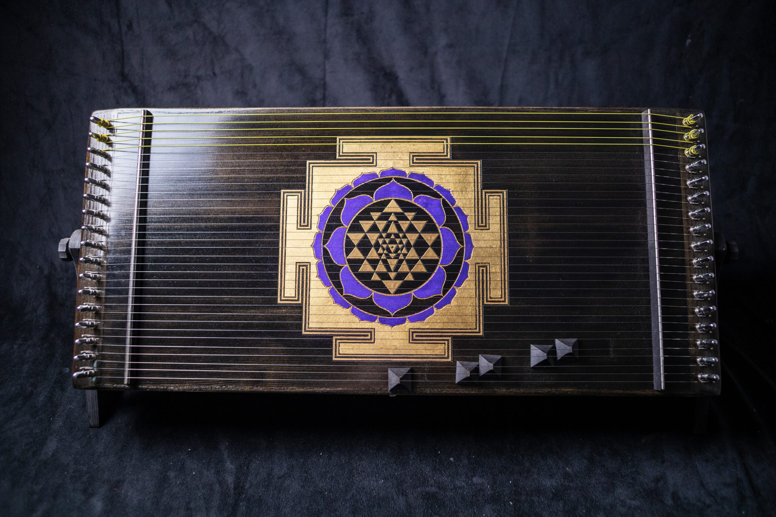 Monochord 34 strings with Srī Yantra with Runic Gain